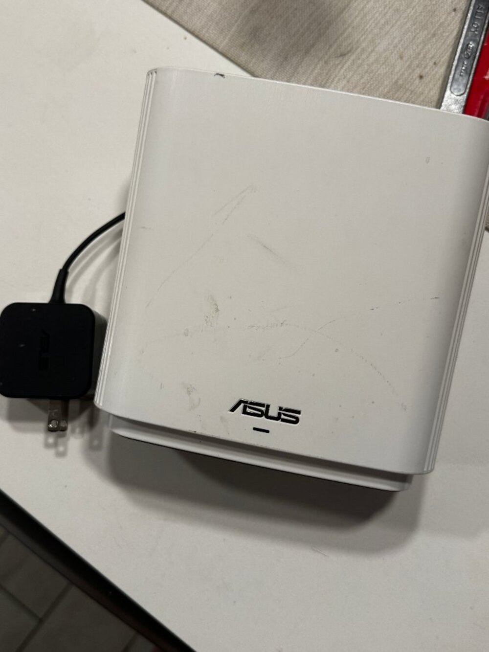 ASUS ZenWiFi AC CT8 Gigabit Ethernet Tri-Band Wireless Router - White